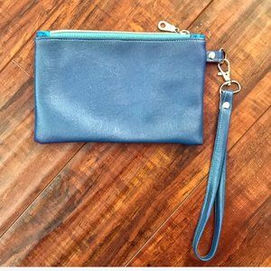 Handmade Blue Samoan Tribal Tapa Printed Wristlet